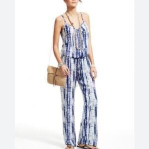 Felicite purple and white tie-dyed jumpsuit size XS B127